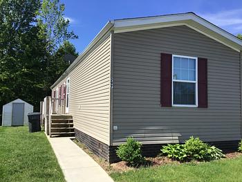 Thumbnail of mobile home