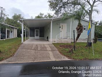 Thumbnail of mobile home