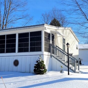 Thumbnail of mobile home