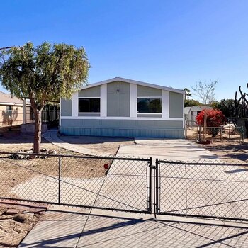 Thumbnail of mobile home