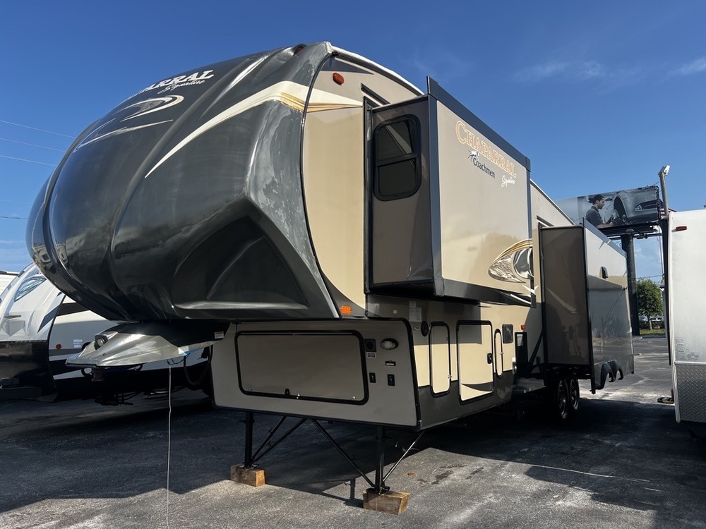 Photo of Rv