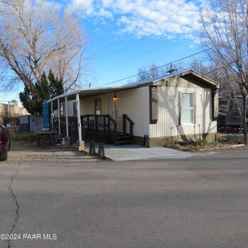 Thumbnail of mobile home