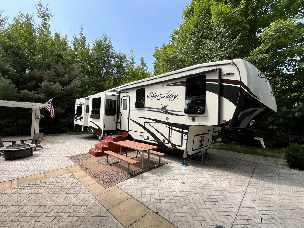 Photo of Rv