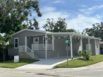 Thumbnail of mobile home