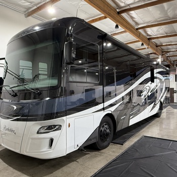 Thumbnail of RV