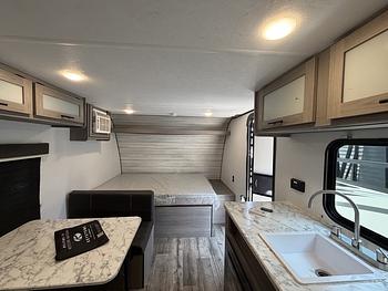 Thumbnail of RV
