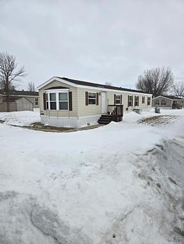 Thumbnail of mobile home