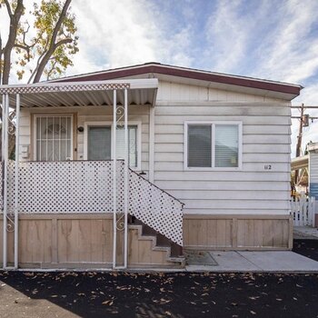 Thumbnail of mobile home