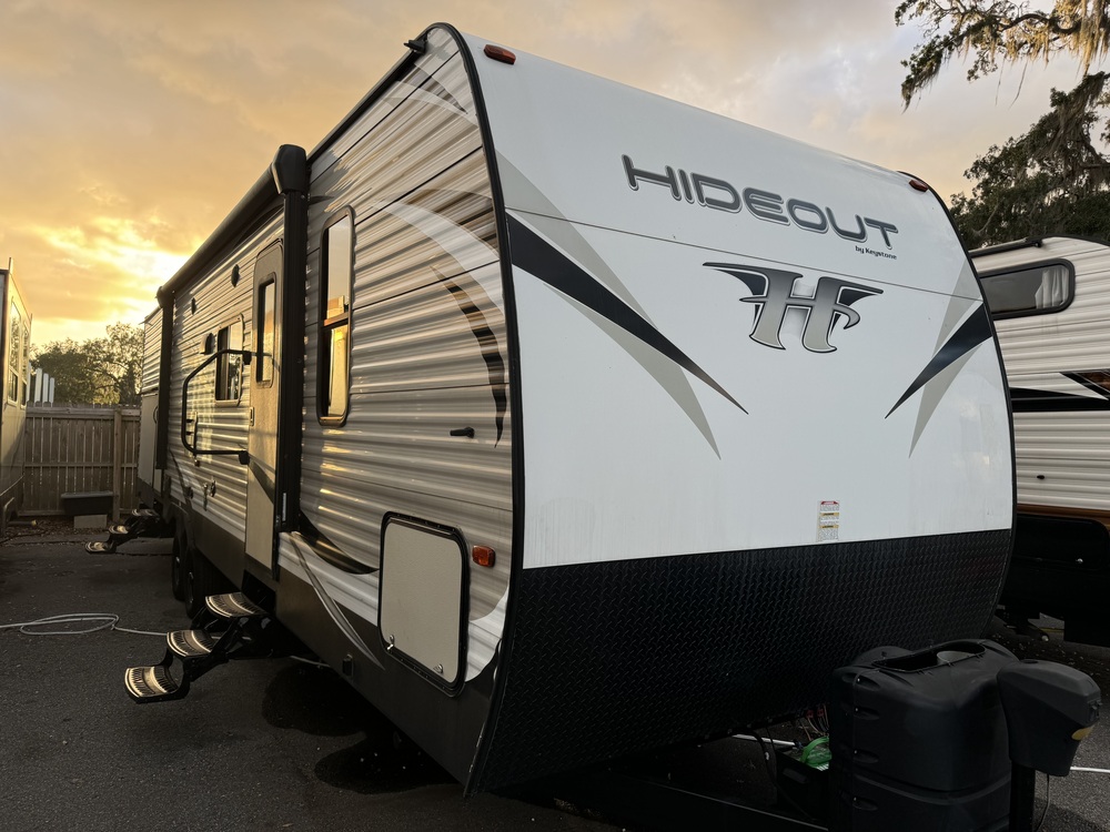 Photo of Rv