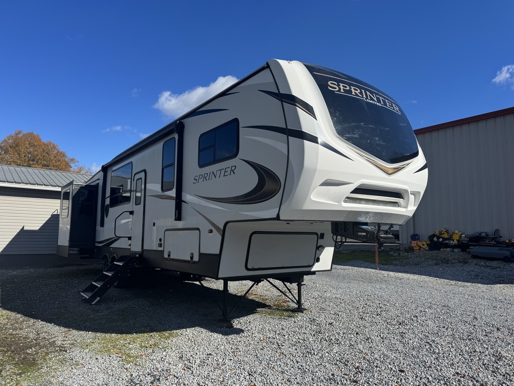 Photo of Rv
