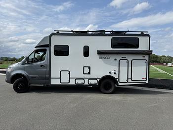 Thumbnail of RV