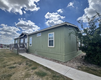 Thumbnail of mobile home