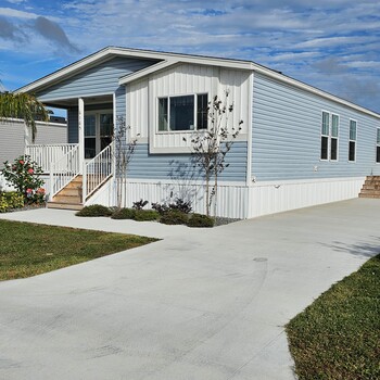 Thumbnail of mobile home