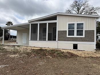 Thumbnail of mobile home