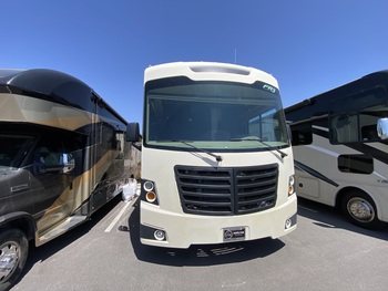 Thumbnail of RV