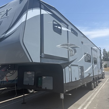 Thumbnail of RV