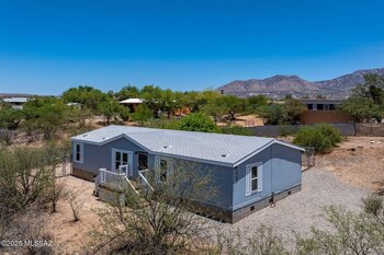 Thumbnail of mobile home