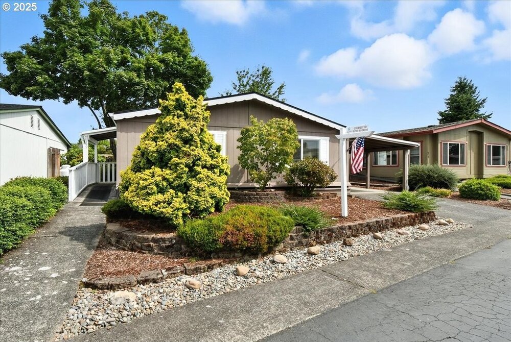 Photo of Mobile Home