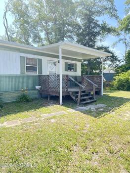 Thumbnail of mobile home