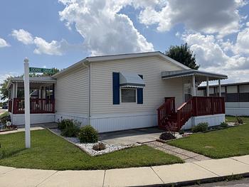 Thumbnail of mobile home