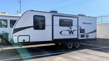 Thumbnail of RV