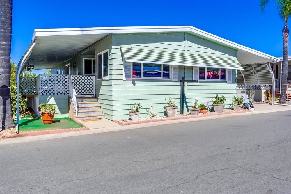 Photo of Mobile Home
