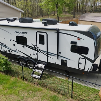Thumbnail of RV