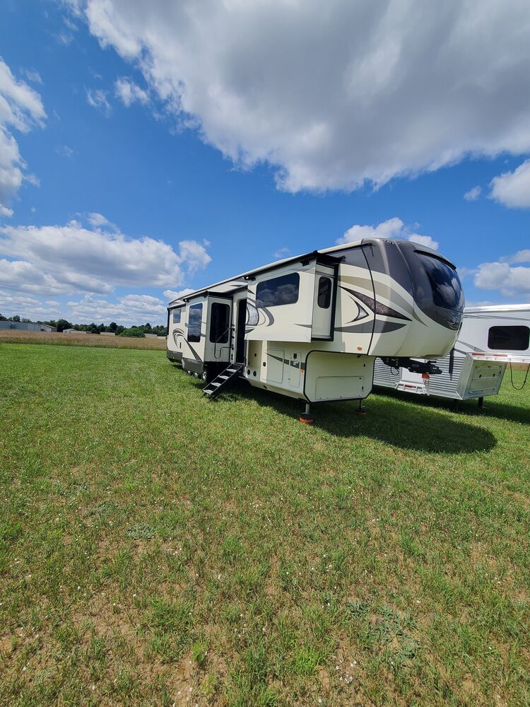 Photo of Rv