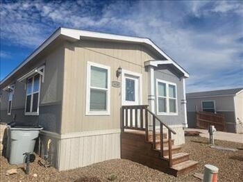 Thumbnail of mobile home