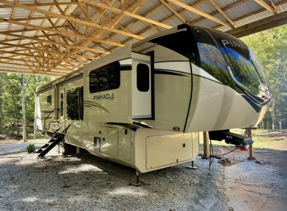 Photo of Rv