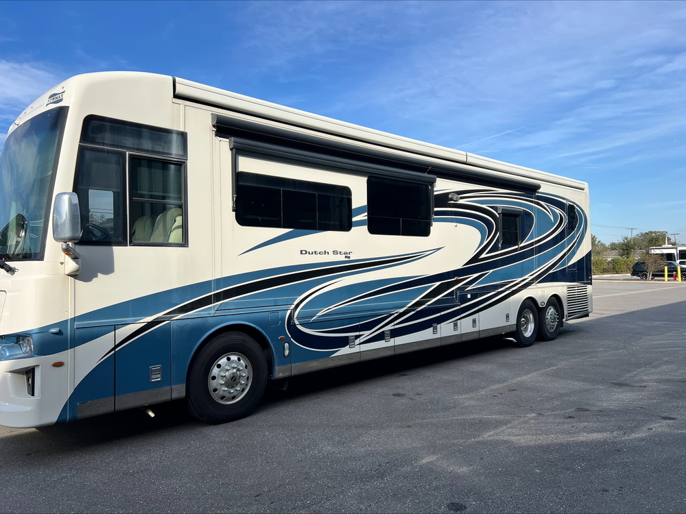 Photo of Rv