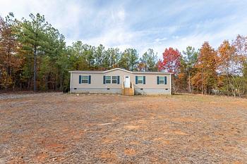 Photo of Brand New 3 Bedroom Home in Dillwyn, VA For Sale!