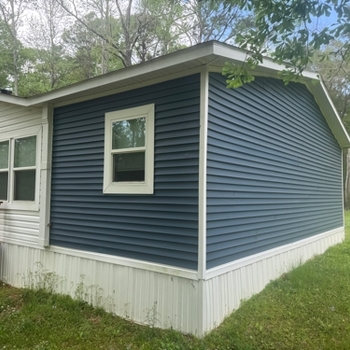Thumbnail of mobile home