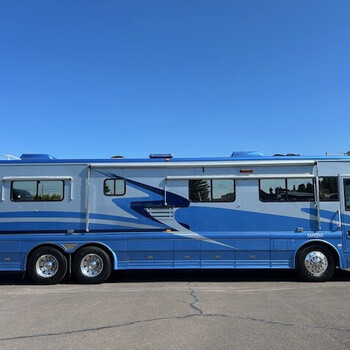 Thumbnail of RV