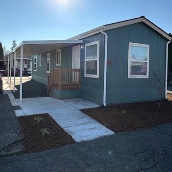 Photo of Starlite MHP Sp. #138 - PRICE REDUCED!