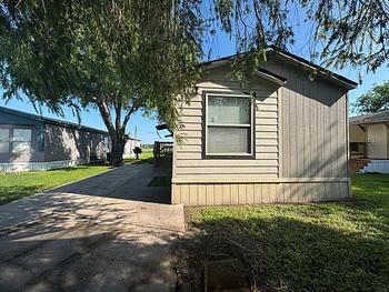 Thumbnail of mobile home