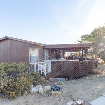 Thumbnail of mobile home