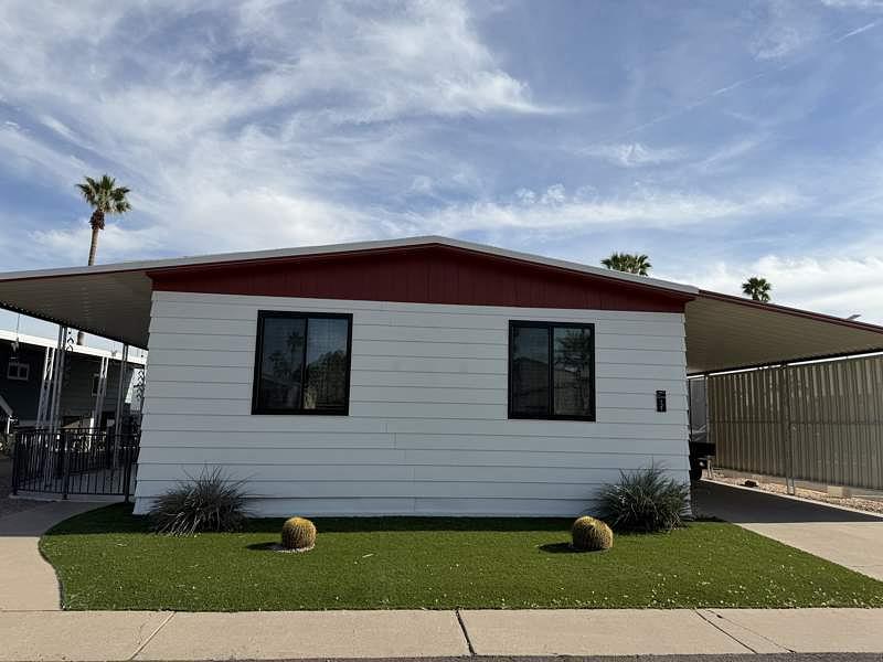 Photo of Mobile Home