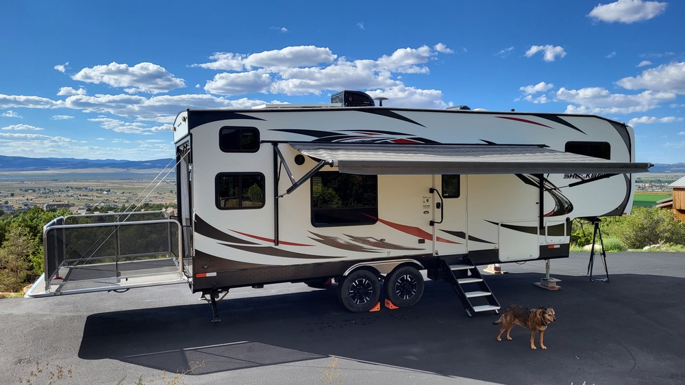 Photo of Rv