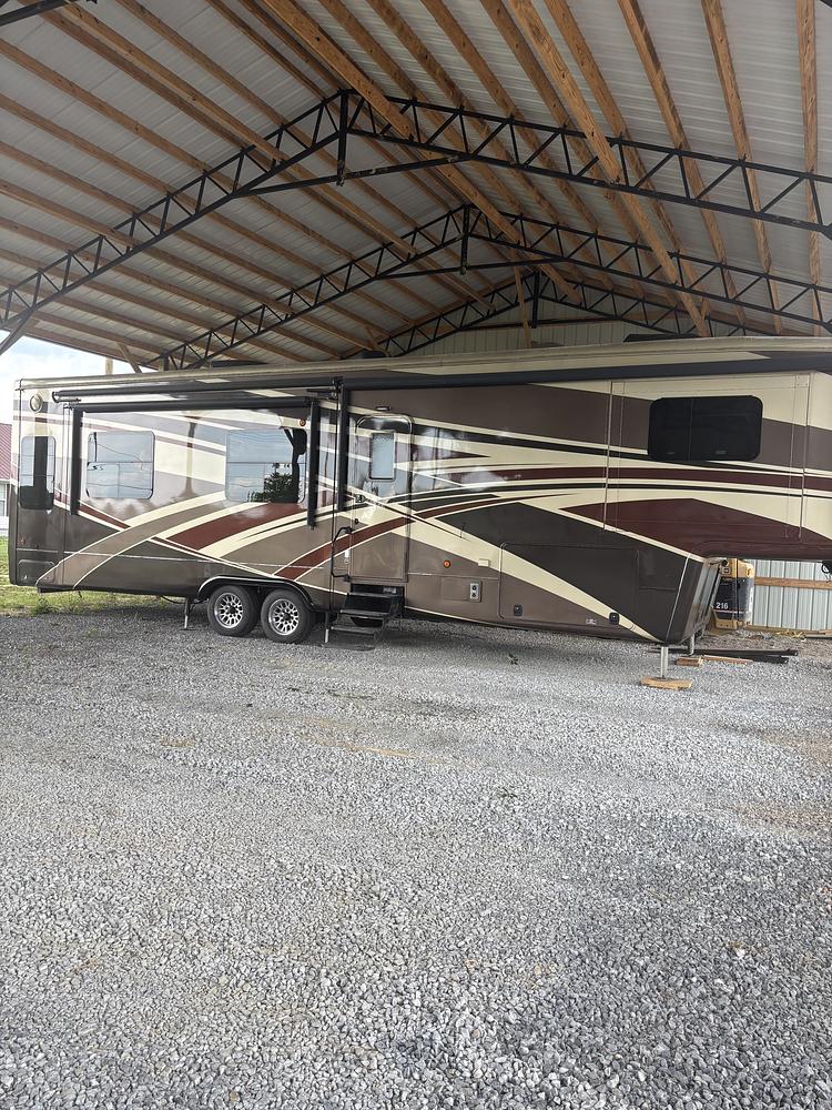 Photo of Rv