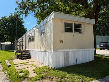 Thumbnail of mobile home