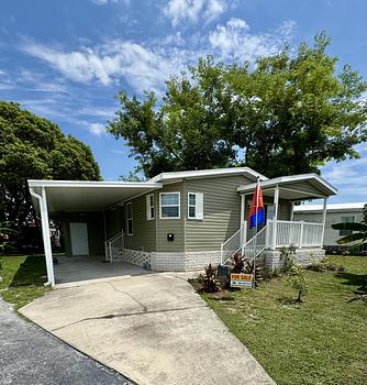 Thumbnail of mobile home