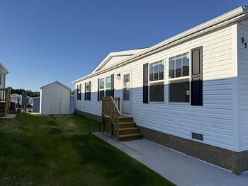 Thumbnail of mobile home
