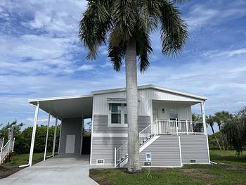 Thumbnail of mobile home