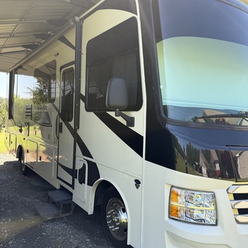 Thumbnail of RV