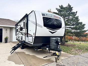 Thumbnail of RV