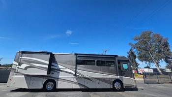 Thumbnail of RV