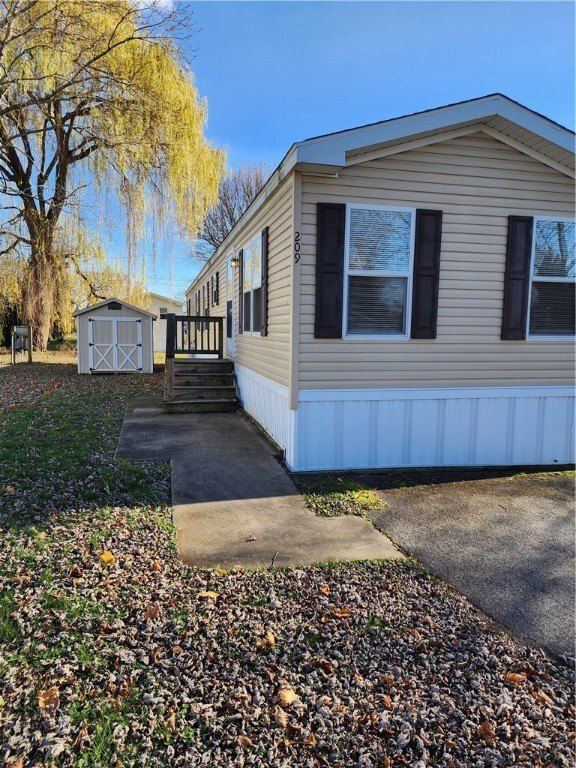 Photo of Mobile Home
