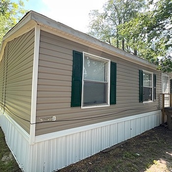 Thumbnail of mobile home