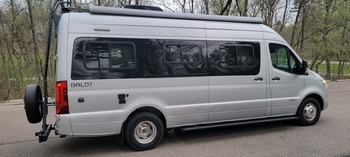 Thumbnail of RV